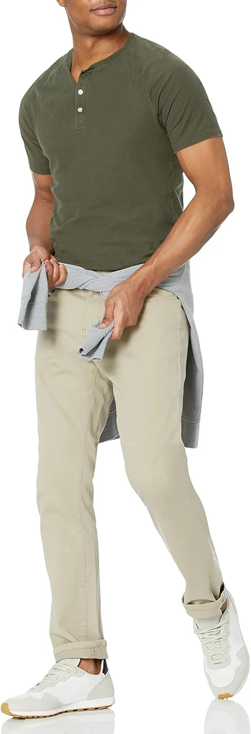 Amazon Essentials Men's Athletic-Fit Stretch Jeans
