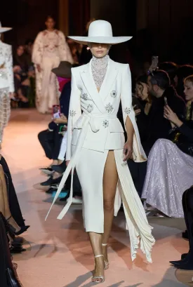 Elegant Rhinestone-Trimmed Long-Sleeve Blazer with Belt for Stylish Work Attire