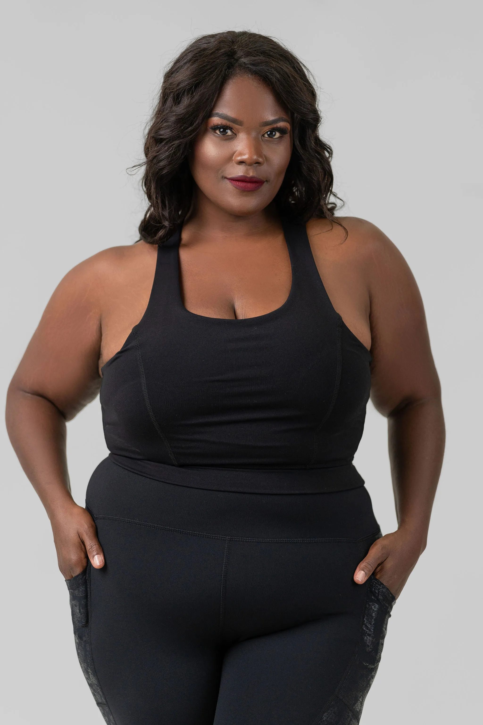 OVERLAY Y-BACK SPORTS BRA