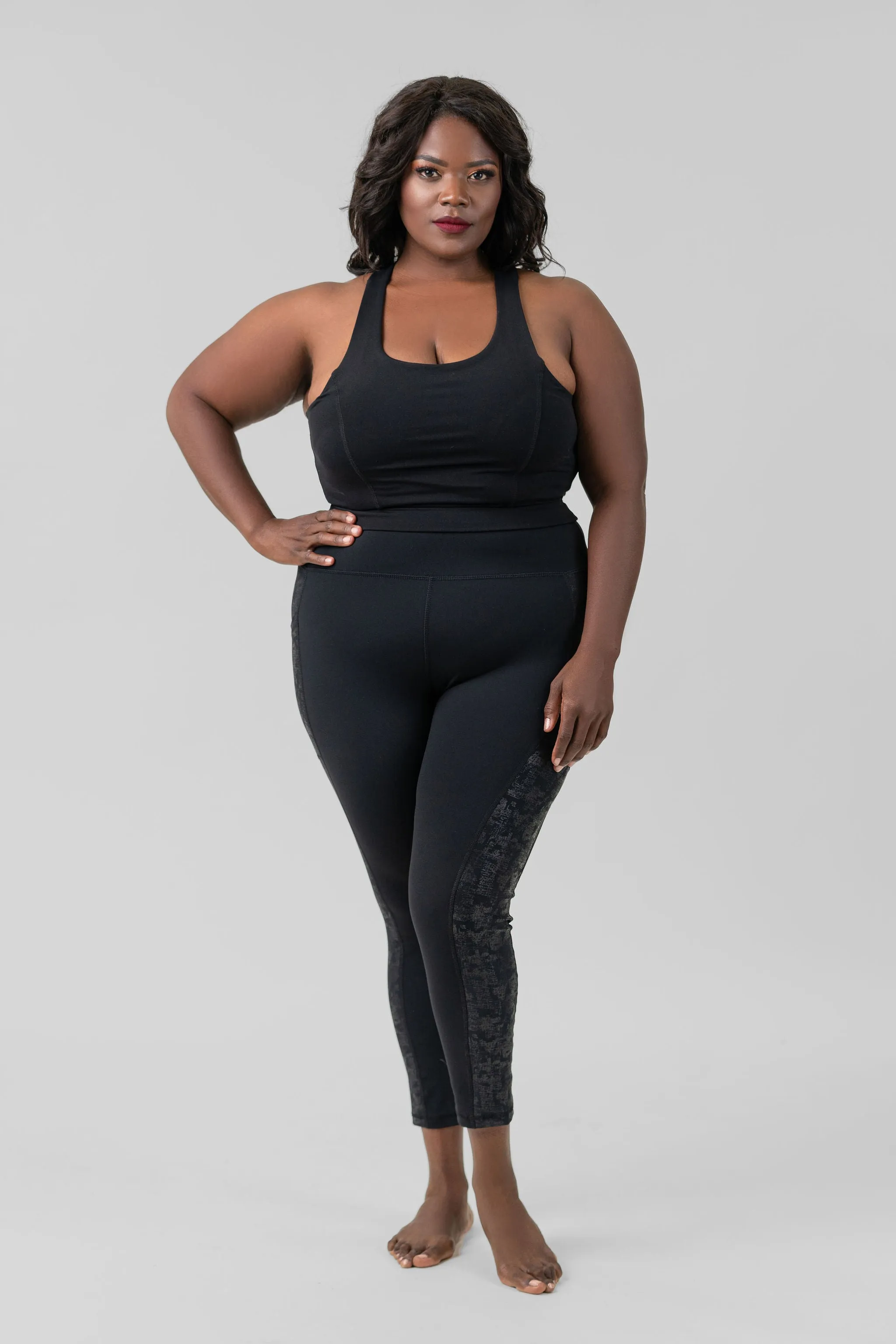 OVERLAY Y-BACK SPORTS BRA